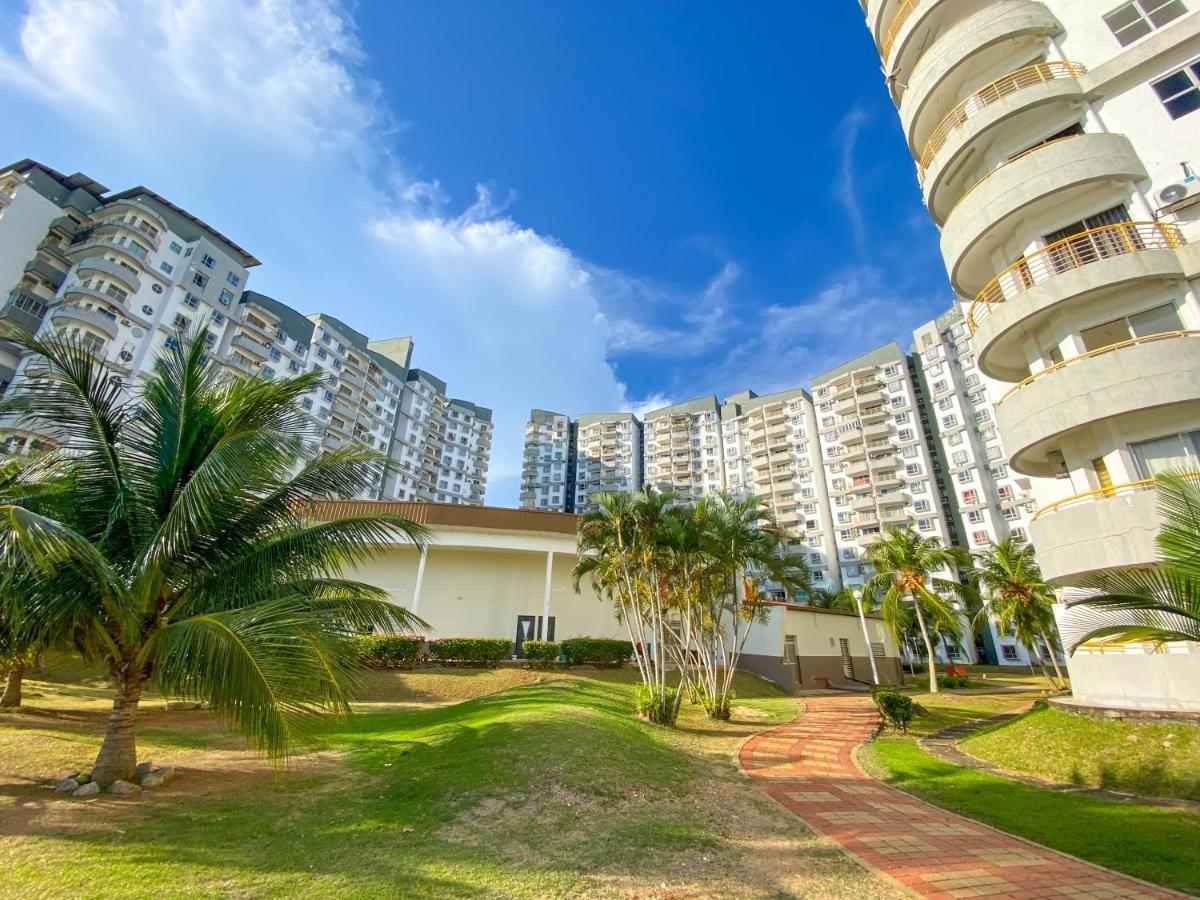 Bayview Suites Port Dickson By Maison Екстер'єр фото